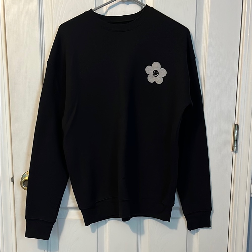 Black crewneck